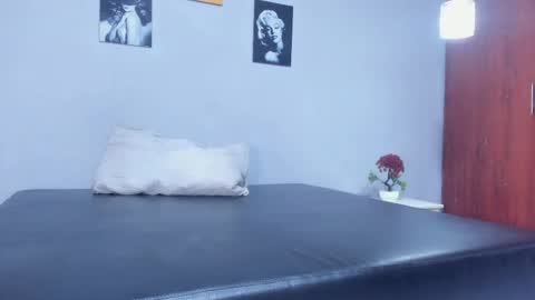 sexynova 93 online show from May 19, 1:56 am