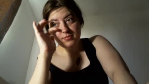 Snapshot of sexynyu18 chatting on July 5, 10:44 am Alex online show from July 5, 10:44 am