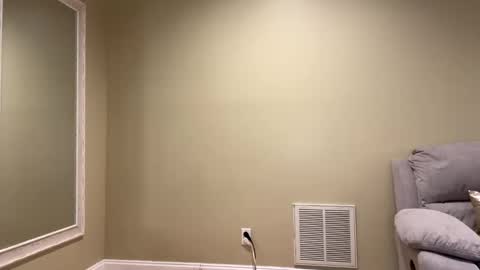 Sexypiglet2728 online show from February 14, 3:43 am