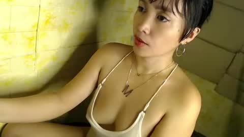 Miyah online show from March 3, 7:54 am