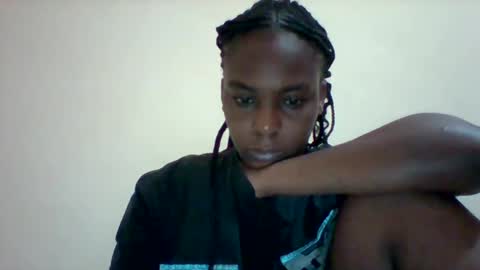 DOVY ACHIENG online show from January 20, 2:43 am
