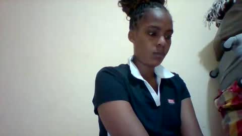 DOVY ACHIENG online show from February 19, 1:40 am