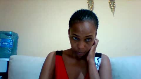 DOVY ACHIENG online show from September 17, 9:22 am