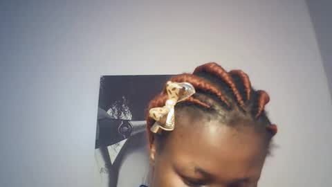 Snapshot of sexyqueenivy chatting on December 20, 7:48 am queenivy online show from December 20, 7:48 am