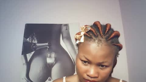 Snapshot of sexyqueenivy chatting on December 21, 8:54 am queenivy online show from December 21, 8:54 am