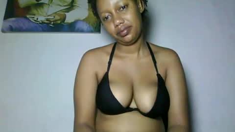 sexyred1738 online show from June 21, 3:53 am