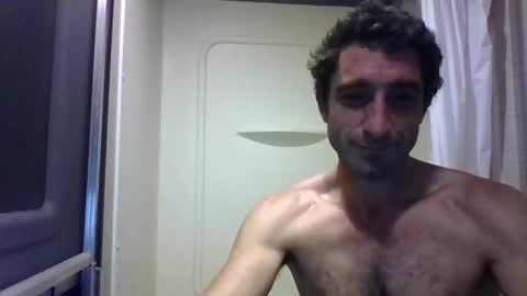 Snapshot of sexyrents chatting on December 22, 4:28 am sexyRENTS online show from December 22, 4:28 am