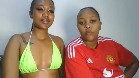 sexyriri22 online show from May 16, 6:54 am
