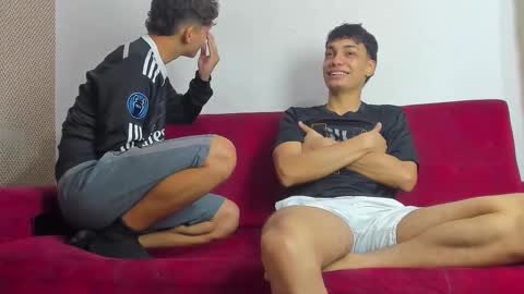 Snapshot of sexys_boys18 chatting on March 13, 2:23 pm MATIAS-18 THIAHO -18 MAX-19 NICOKALY-19 CAIN-19 MOD ESTEBAN online show from March 13, 2:23 pm