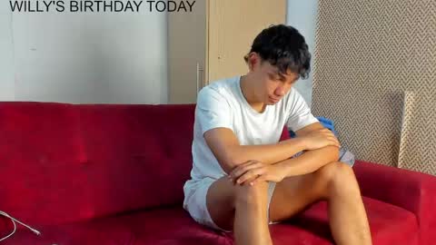 Snapshot of sexys_boys18 chatting on April 27, 7:56 pm MATIAS-18 THIAHO -18 MAX-19 NICOKALY-19 CAIN-19 MOD ESTEBAN online show from April 27, 7:56 pm