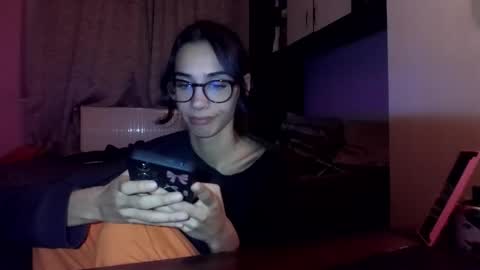 Snapshot of sexysexyfox chatting on February 4, 10:15 pm SexyFox online show from February 4, 10:15 pm