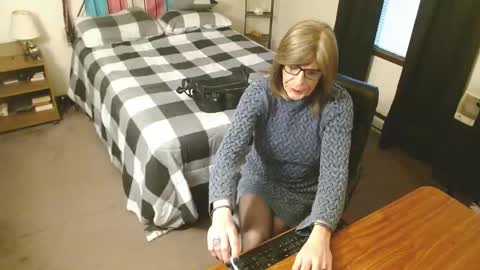 sexysindey79 online show from February 8, 9:25 pm