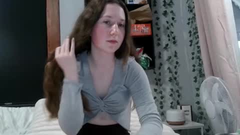 Snapshot of sexystephanie04 chatting on October 6, 2:31 am sexystephanie04 online show from October 6, 2:31 am
