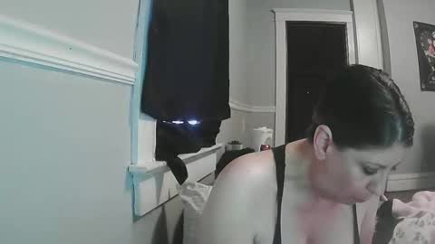 Snapshot of sexystripper69 chatting on May 29, 9:02 pm sexystripper69 online show from May 29, 9:02 pm