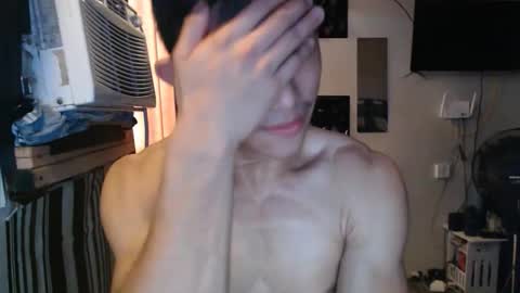 sexystrongcum online show from May 14, 1:34 am