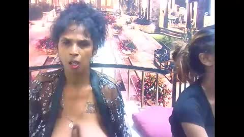 Snapshot of sexyva4u2luv chatting on March 6, 9:03 am sexyva4u2luv online show from March 6, 9:03 am