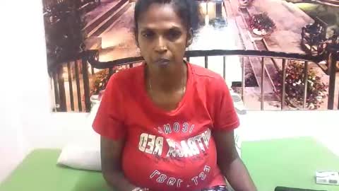 Snapshot of sexyva4u2luv chatting on March 8, 6:05 pm sexyva4u2luv online show from March 8, 6:05 pm