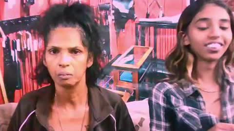 Snapshot of sexyva4u2luv chatting on March 12, 5:57 am sexyva4u2luv online show from March 12, 5:57 am