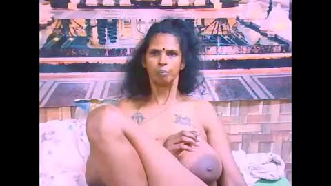 Snapshot of sexyva4u2luv chatting on September 9, 1:43 pm sexyva4u2luv online show from September 9, 1:43 pm