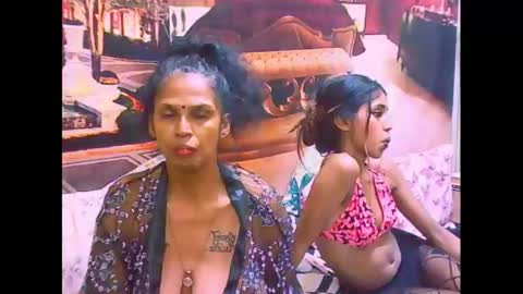 Snapshot of sexyva4u2luv chatting on September 16, 9:43 am sexyva4u2luv online show from September 16, 9:43 am