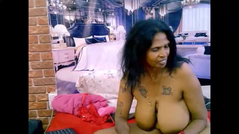 sexyva4u2luv online show from March 8, 12:08 am