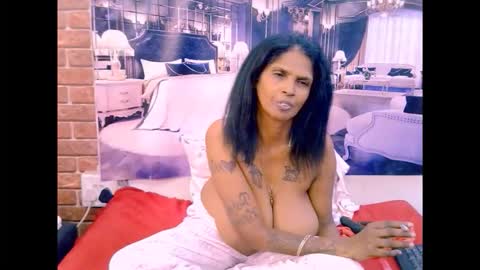 sexyva4u2luv online show from April 30, 8:57 pm