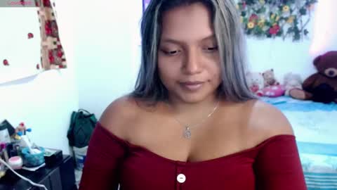 Snapshot of sexyvaldiry chatting on February 4, 9:52 pm sexyvaldiry online show from February 4, 9:52 pm