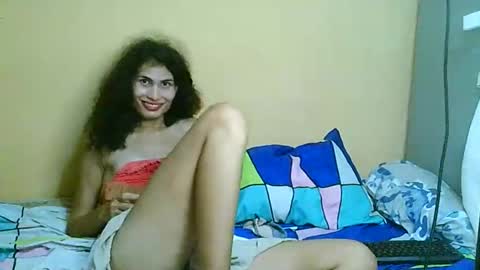 Snapshot of sexywolfnight chatting on April 10, 12:05 am sexywolfnight online show from April 10, 12:05 am