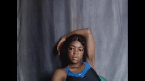 Blue online show from December 8, 12:41 pm