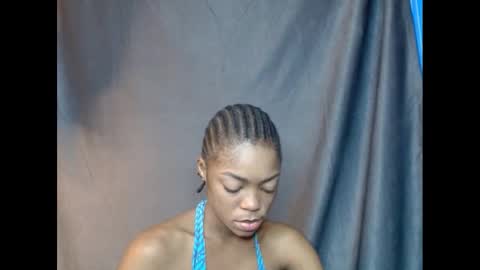 Blue online show from March 11, 7:04 am