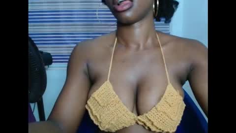 Blue online show from February 12, 4:24 pm