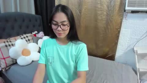 Snapshot of sexyxenaaa chatting on October 2, 11:28 am Xenaaa online show from October 2, 11:28 am