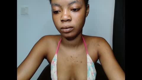 sexyxpeach online show from October 13, 3:34 pm