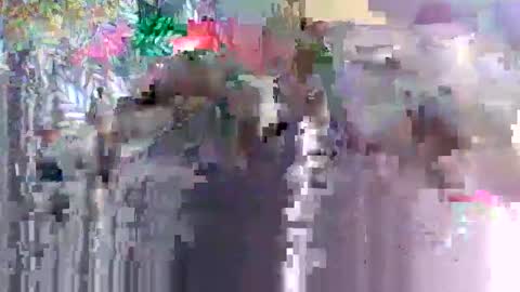 Snapshot of sexyy_tiny chatting on February 6, 4:50 am Mel online show from February 6, 4:50 am