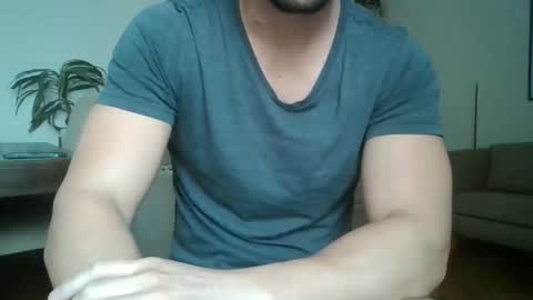 sexyyphilip online show from April 25, 6:49 pm