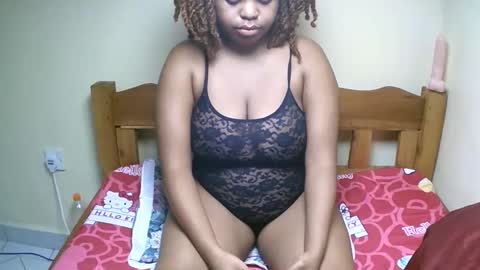 sexyyred_ online show from March 20, 6:35 pm