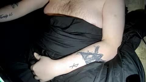 Snapshot of sexzilla15 chatting on November 19, 8:47 am no face online show from November 19, 8:47 am