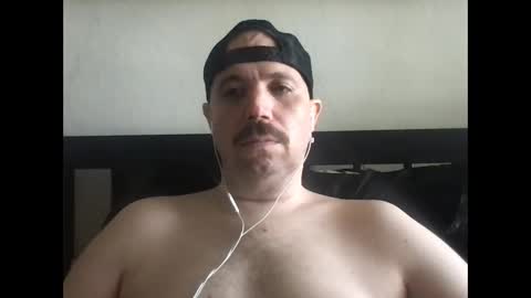 sfgiants1982 online show from October 4, 9:02 pm