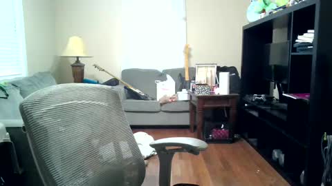 Snapshot of sftpwr chatting on September 9, 11:04 pm sftpwr online show from September 9, 11:04 pm