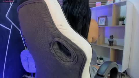 Liz online show from February 17, 10:27 pm