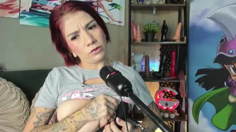 Snapshot of shadia_squirt chatting on March 17, 7:23 am shadia online show from March 17, 7:23 am