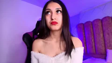 Snapshot of shadowlune chatting on March 4, 8:26 pm shadowlune online show from March 4, 8:26 pm