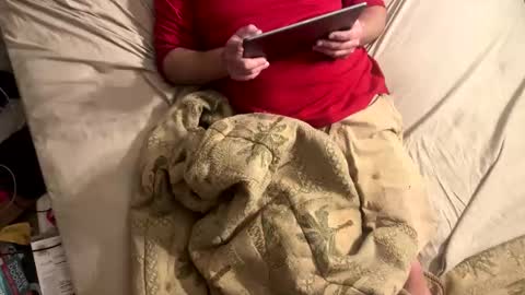 Snapshot of shadystl chatting on November 17, 8:47 pm shadystl online show from November 17, 8:47 pm