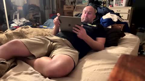 Snapshot of shadystl chatting on January 8, 8:44 pm shadystl online show from January 8, 8:44 pm
