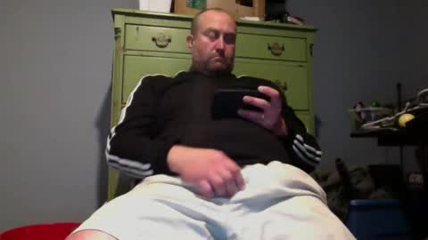 Snapshot of shadystl chatting on January 17, 9:25 am shadystl online show from January 17, 9:25 am