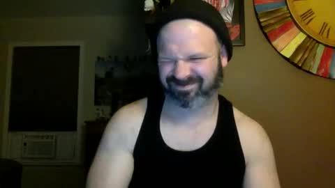 Snapshot of shadyyyyyy7 chatting on October 19, 4:35 am Shady online show from October 19, 4:35 am