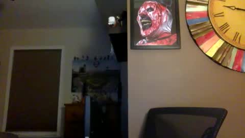 Snapshot of shadyyyyyy7 chatting on February 8, 3:10 am Shady online show from February 8, 3:10 am