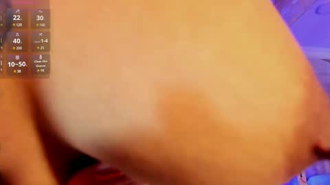 Snapshot of shaidy_scott chatting on February 17, 4:20 am shaidy_scott online show from February 17, 4:20 am