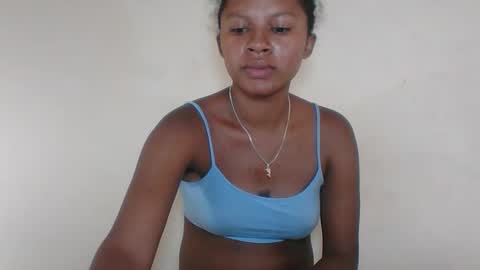 shainnah online show from November 16, 2:33 pm