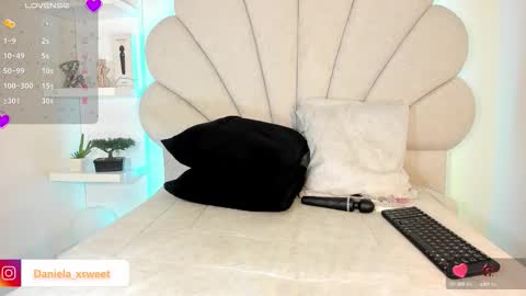 Snapshot of shairytovar chatting on September 10, 6:35 am shairytovar online show from September 10, 6:35 am